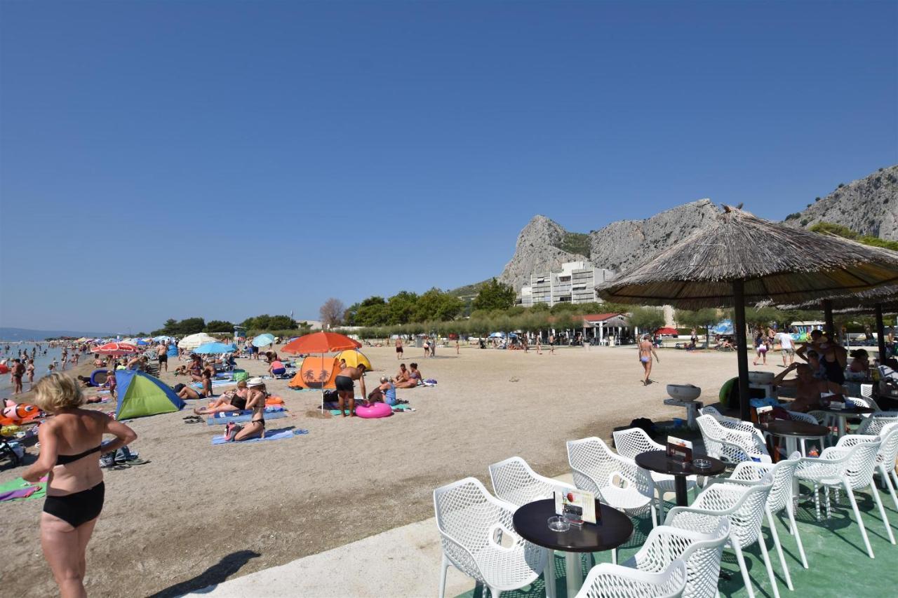 Apartments Antonija Omiš Exterior foto